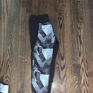 Pro player medium leggings